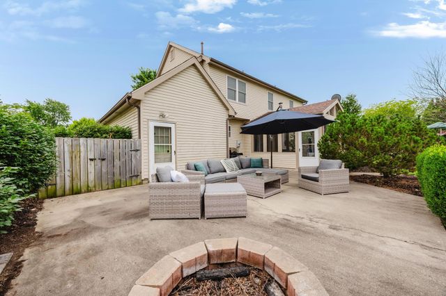 3120 Longridge Way, Grove City, OH 43123
