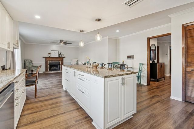 8605 LEIGHTON DRIVE, Tampa, FL 33614