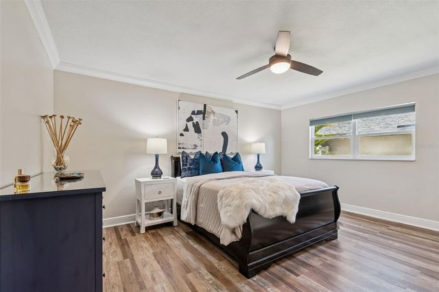 8605 LEIGHTON DRIVE, Tampa, FL 33614