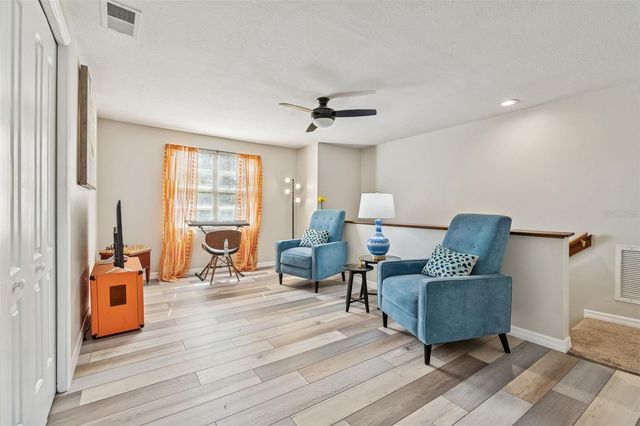 8605 LEIGHTON DRIVE, Tampa, FL 33614