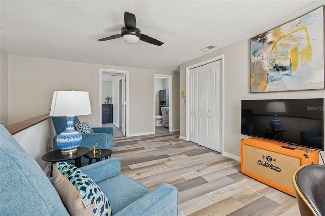 8605 LEIGHTON DRIVE, Tampa, FL 33614