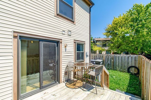 635 Mawyer Drive, 178, Worthington, OH 43085