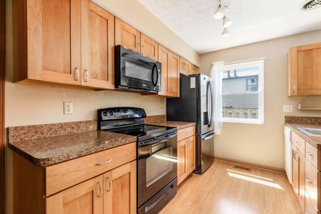 635 Mawyer Drive, 178, Worthington, OH 43085