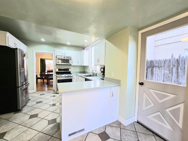 1425 Pacific Terrace, Klamath Falls, OR 97601