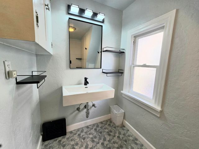 1425 Pacific Terrace, Klamath Falls, OR 97601