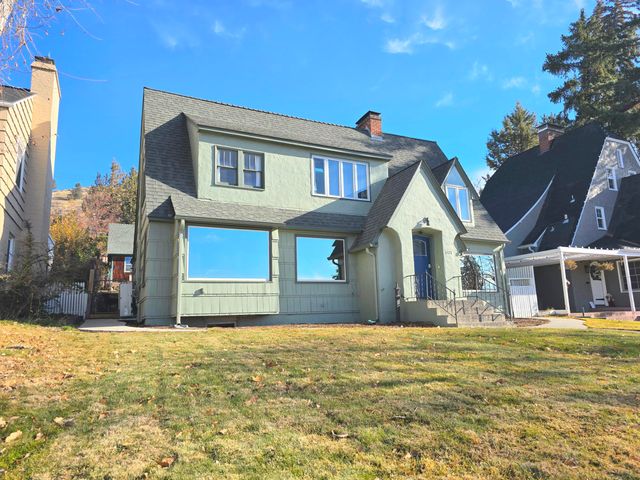 1425 Pacific Terrace, Klamath Falls, OR 97601