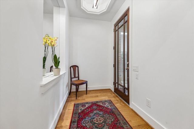 1518 W Clay Street, Houston, TX 77019