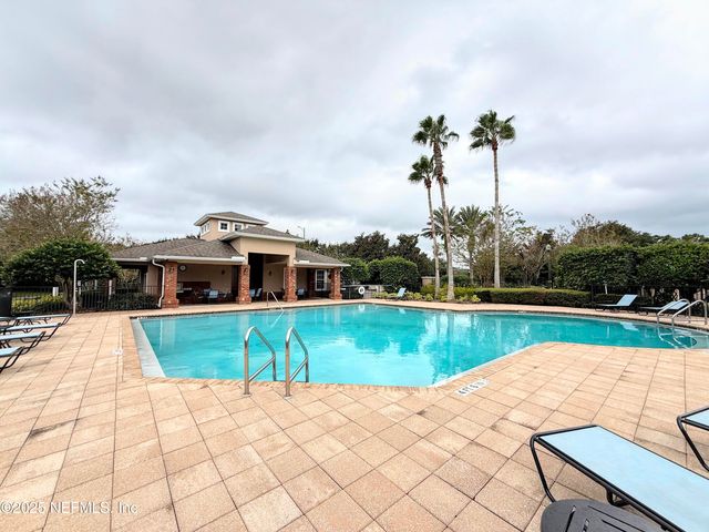 8106 SUMMER COVE Court, Jacksonville, FL 32256