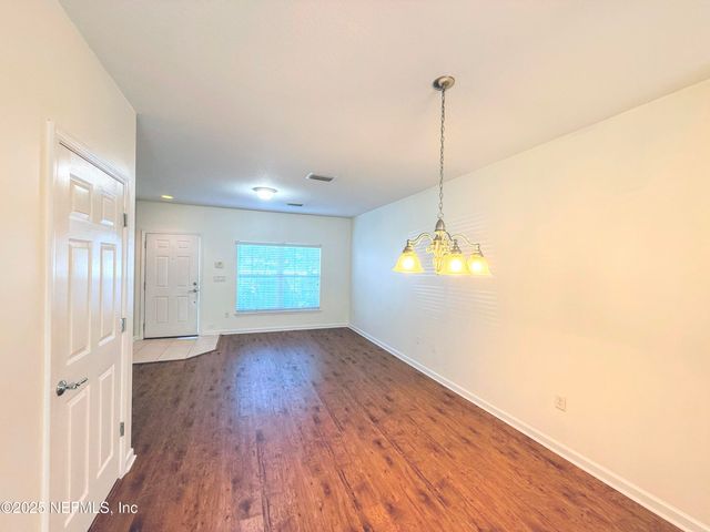 8106 SUMMER COVE Court, Jacksonville, FL 32256