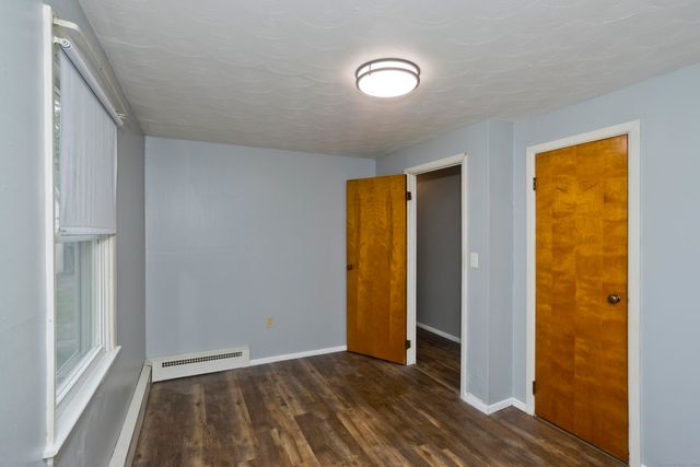 17 Arthur Avenue, Enfield, CT 06082