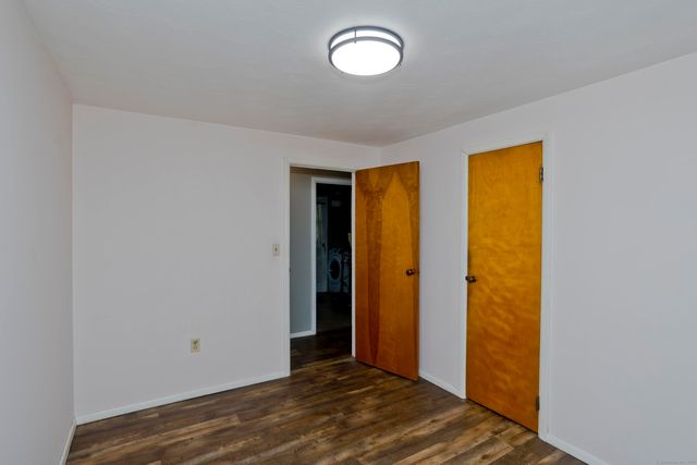 17 Arthur Avenue, Enfield, CT 06082