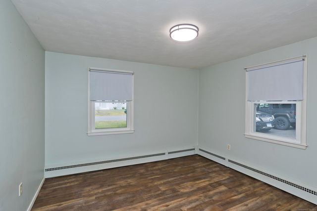 17 Arthur Avenue, Enfield, CT 06082