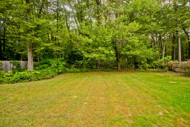 17 Arthur Avenue, Enfield, CT 06082