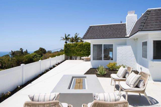 2206 Place Monaco, Del Mar, CA 92014