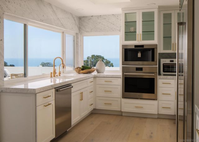 2206 Place Monaco, Del Mar, CA 92014