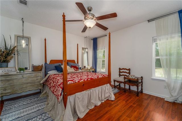 5512 Newton Road, Blackshear, GA 31516