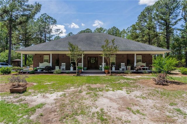 5512 Newton Road, Blackshear, GA 31516