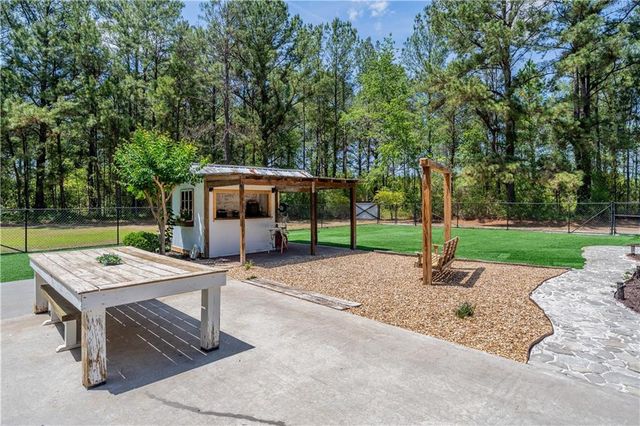 5512 Newton Road, Blackshear, GA 31516