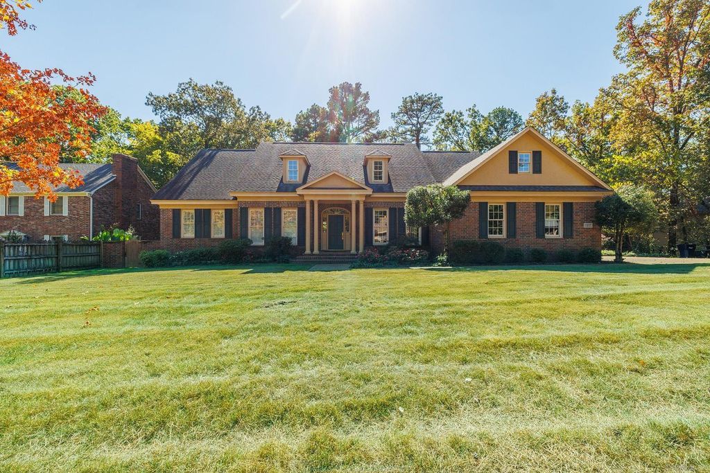 127 Big Pine, Batesville, AR 72501