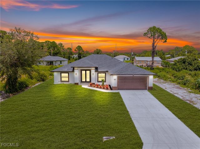 3310 3rd ST SW, Lehigh Acres, FL 33976