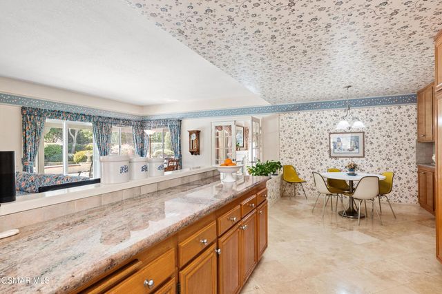 12120 London Grove Court, Moorpark, CA 93021