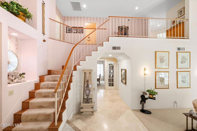 12120 London Grove Court, Moorpark, CA 93021