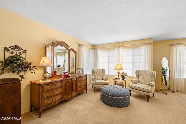 12120 London Grove Court, Moorpark, CA 93021