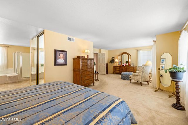 12120 London Grove Court, Moorpark, CA 93021