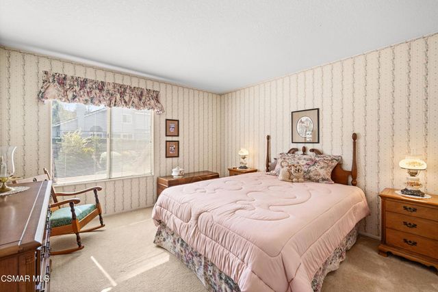 12120 London Grove Court, Moorpark, CA 93021