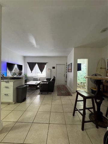 8135 Crespi Boulevard, Miami Beach, FL 33141