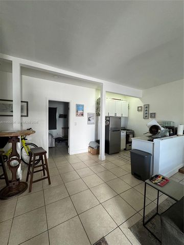 8135 Crespi Boulevard, Miami Beach, FL 33141