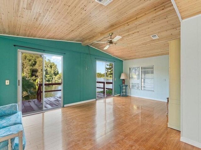 6910 SE Morningside Drive, Stuart, FL 34997