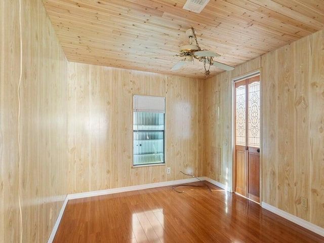 6910 SE Morningside Drive, Stuart, FL 34997
