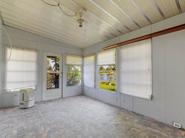 6910 SE Morningside Drive, Stuart, FL 34997