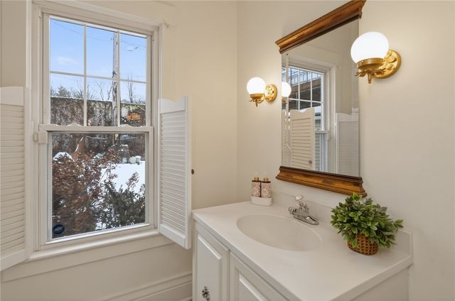 1085 Harvard Street, Rochester, NY 14610