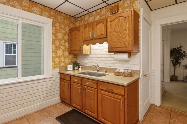 1085 Harvard Street, Rochester, NY 14610