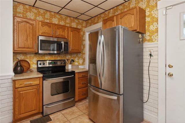 1085 Harvard Street, Rochester, NY 14610