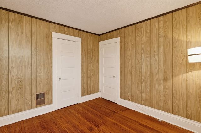 1085 Harvard Street, Rochester, NY 14610