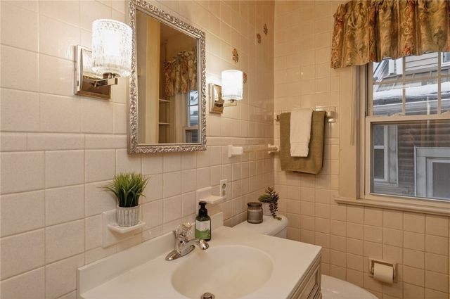 1085 Harvard Street, Rochester, NY 14610