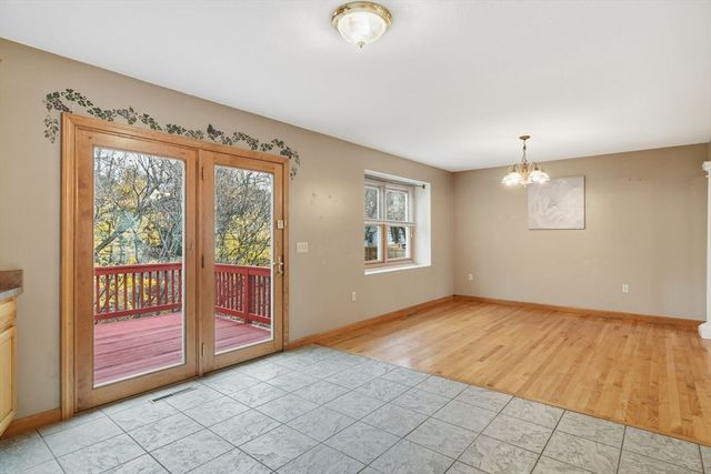 35 Lemnos Lane, Springfield, MA 01119