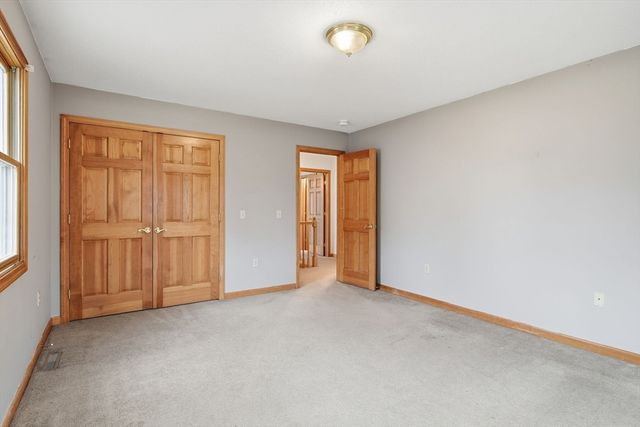 35 Lemnos Lane, Springfield, MA 01119