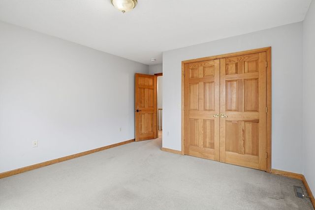 35 Lemnos Lane, Springfield, MA 01119