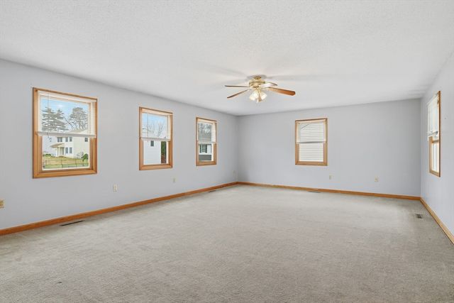 35 Lemnos Lane, Springfield, MA 01119