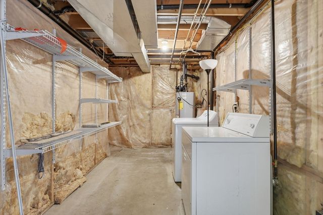 35 Lemnos Lane, Springfield, MA 01119