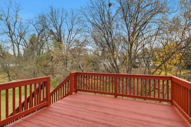 35 Lemnos Lane, Springfield, MA 01119