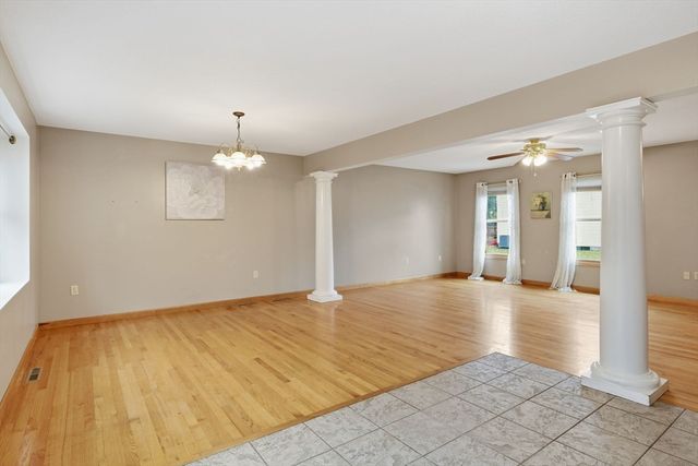 35 Lemnos Lane, Springfield, MA 01119