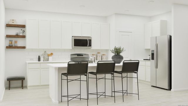 6734 Flores Rd, Spring Branch, TX 78070