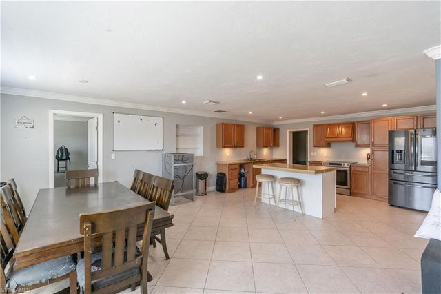 990 Jasmine ST, North Fort Myers, FL 33903