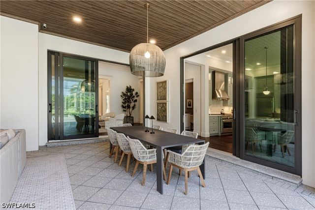 16759 Cabreo DR, Naples, FL 34110