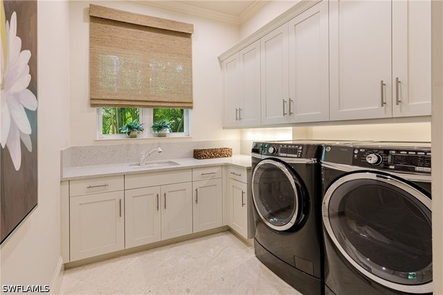 16759 Cabreo DR, Naples, FL 34110